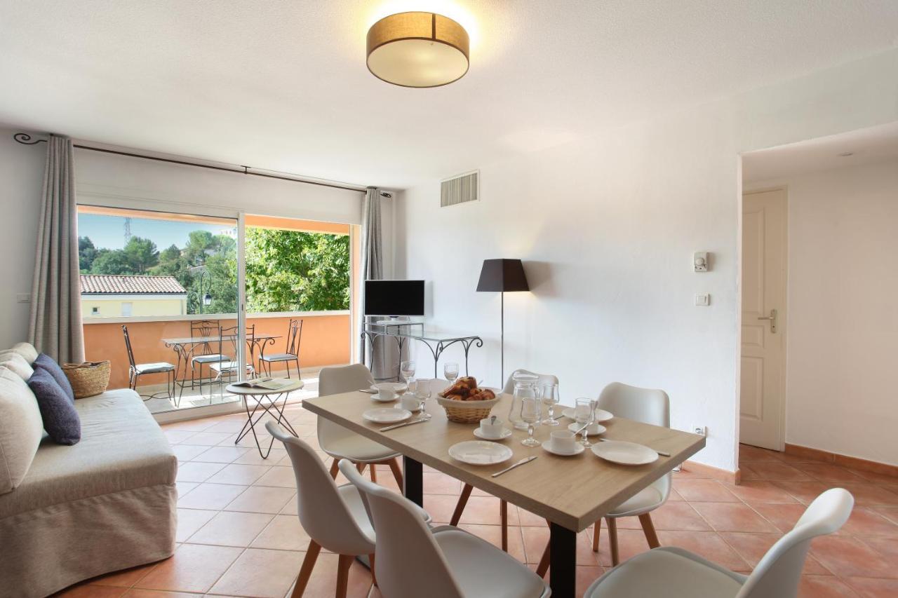 Residence Odalys La Licorne De Haute Provence Greoux-les-Bains Exterior photo
