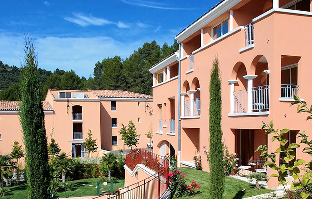 Residence Odalys La Licorne De Haute Provence Greoux-les-Bains Exterior photo