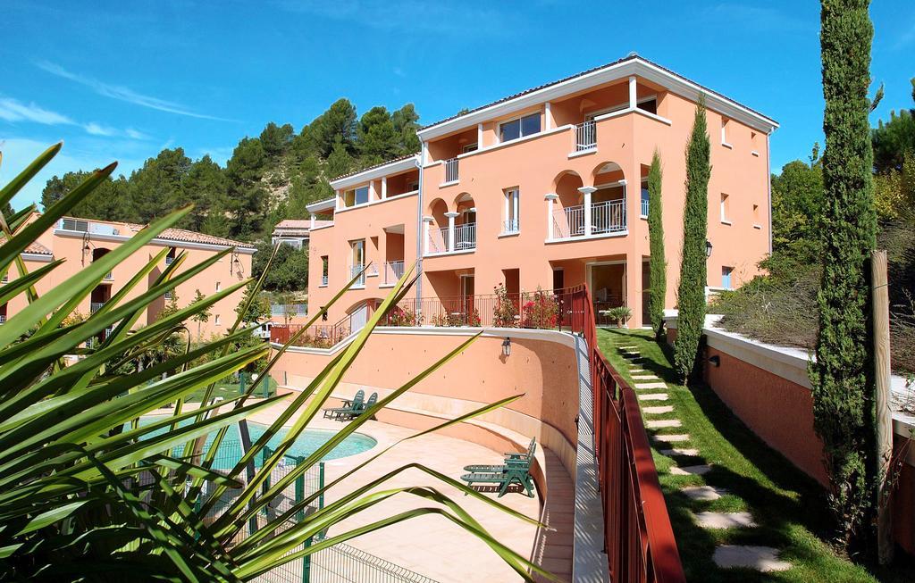Residence Odalys La Licorne De Haute Provence Greoux-les-Bains Exterior photo