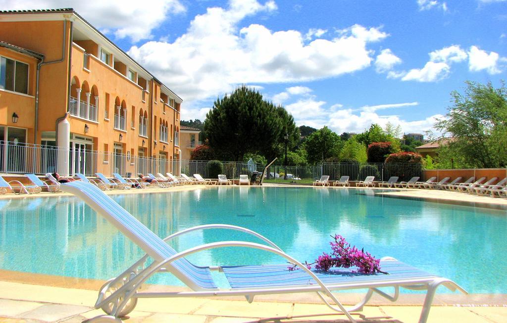 Residence Odalys La Licorne De Haute Provence Greoux-les-Bains Exterior photo