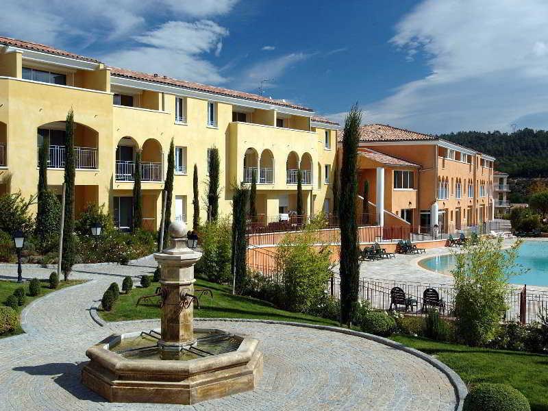 Residence Odalys La Licorne De Haute Provence Greoux-les-Bains Exterior photo